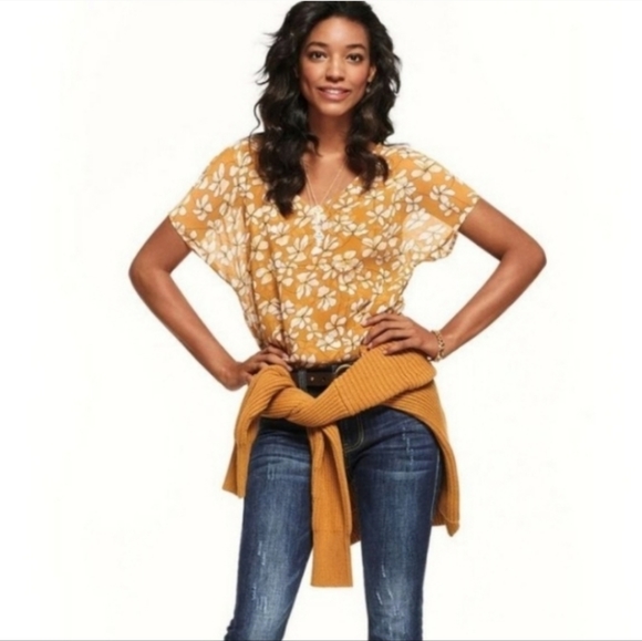 CAbi Tops - CAbi Thrive Floral Double Layer Chiffon Top Butterscotch Yellow V-Neck Flowy XL